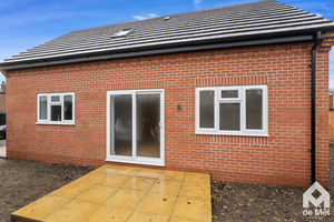 Photo 4- click for photo gallery